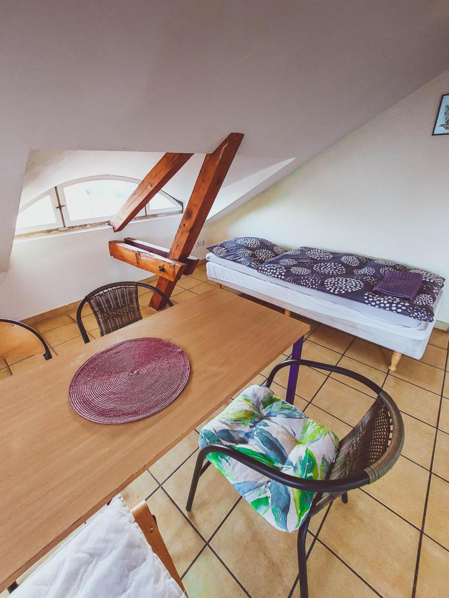 Apartmán Pod Starymi Lipami Štetín Exteriér fotografie