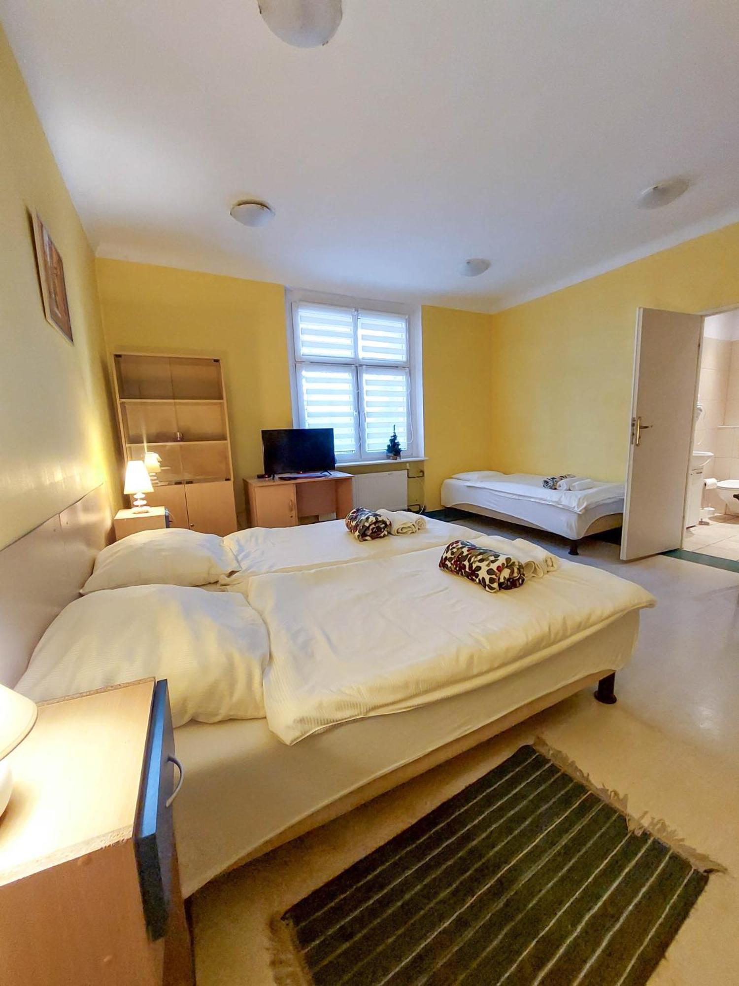 Apartmán Pod Starymi Lipami Štetín Exteriér fotografie