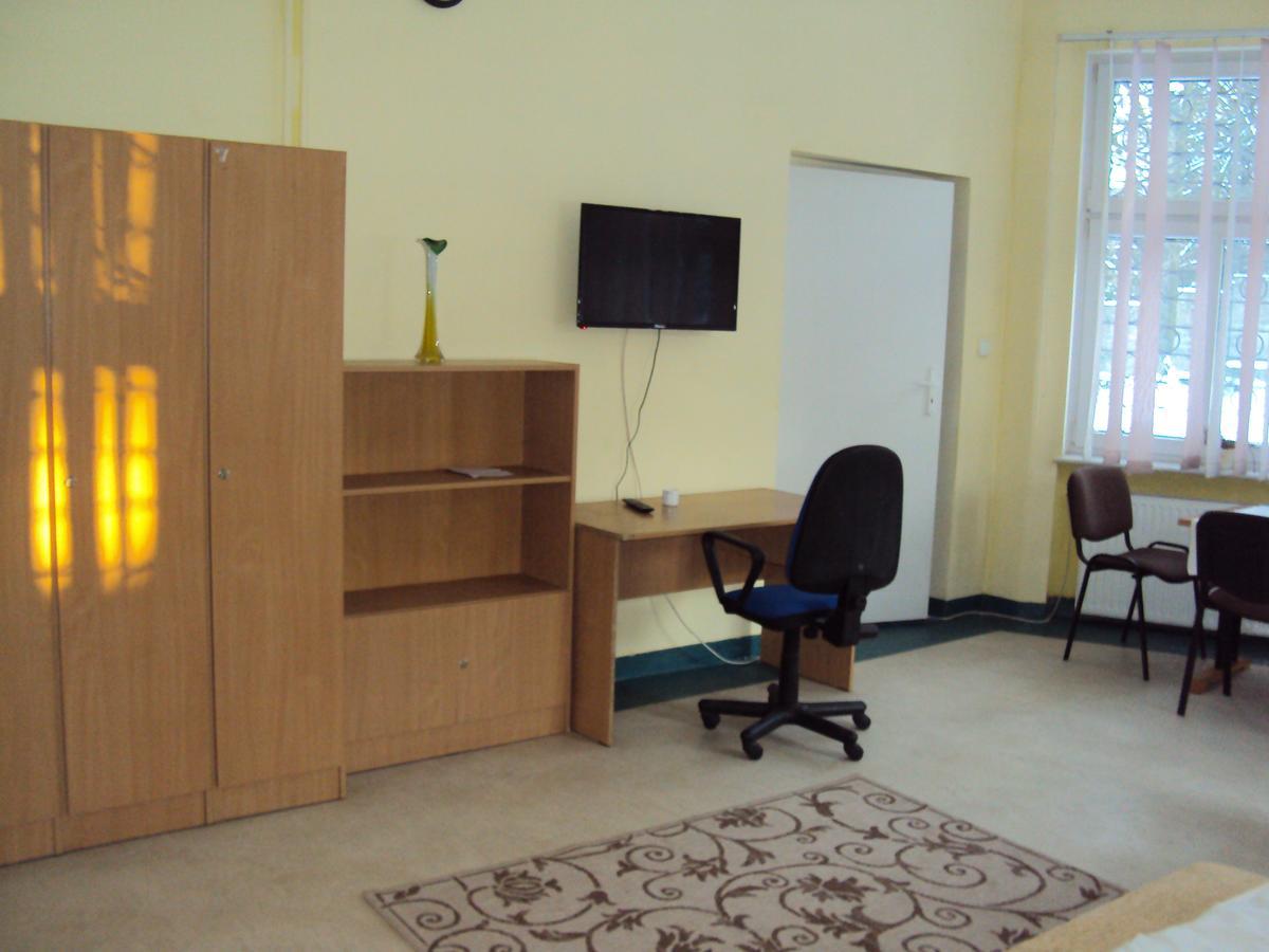 Apartmán Pod Starymi Lipami Štetín Exteriér fotografie