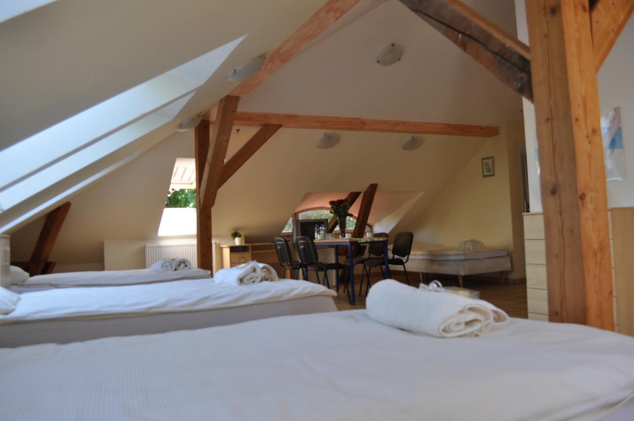 Apartmán Pod Starymi Lipami Štetín Exteriér fotografie