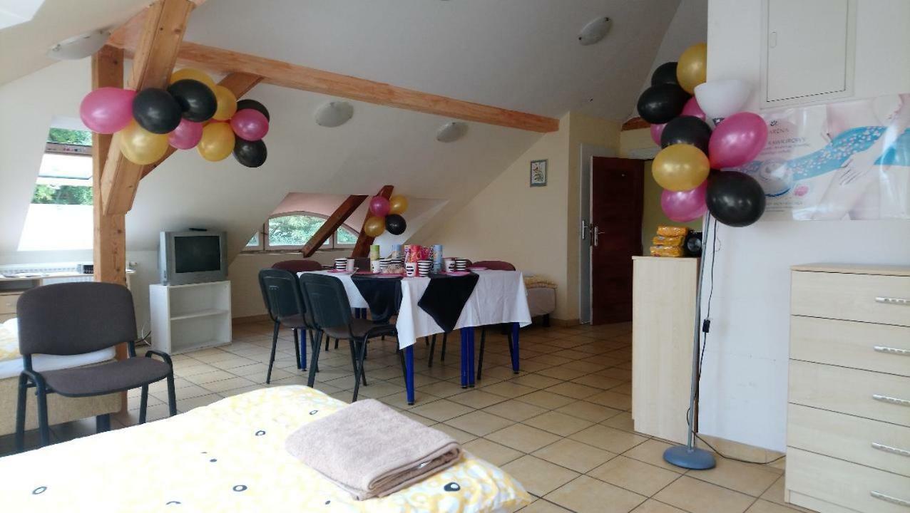 Apartmán Pod Starymi Lipami Štetín Exteriér fotografie